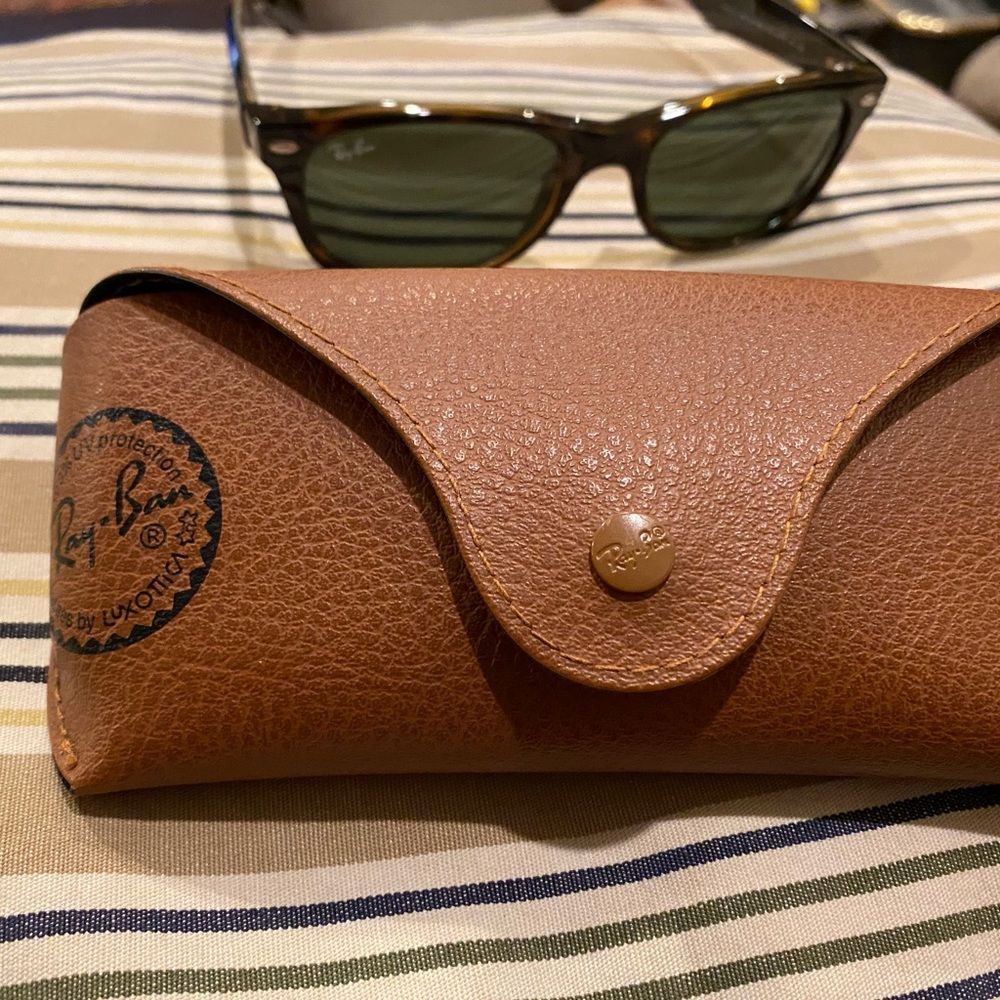 Ray ban sunglasses